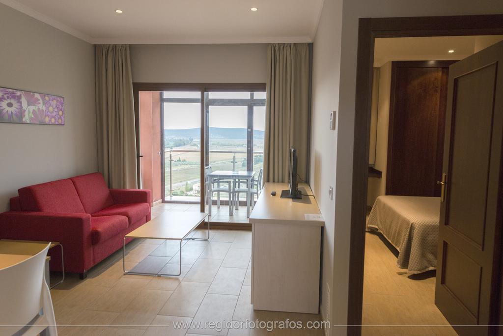 Hotel Rural Quinto Cecilio Медельин Номер фото
